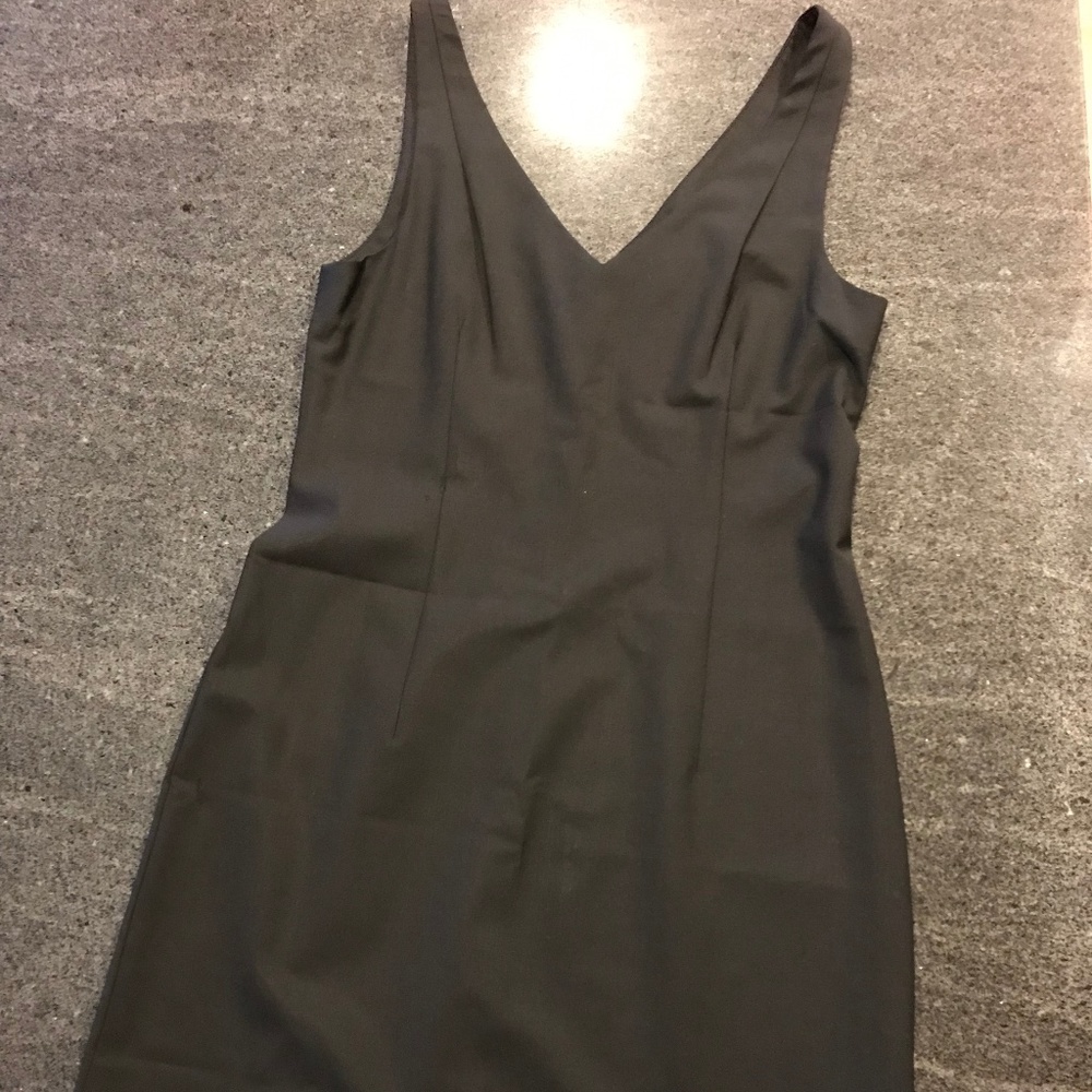 PERFECT LITTLE BLACK DRESS